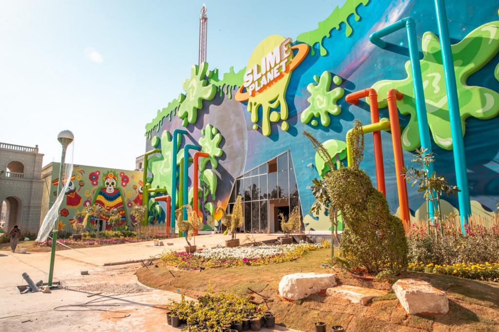 Theme Parks23
